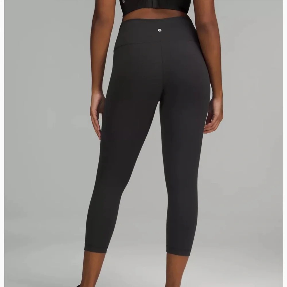 Lululemon Wunder Train High-Rise Crop‎ 21” Leggings